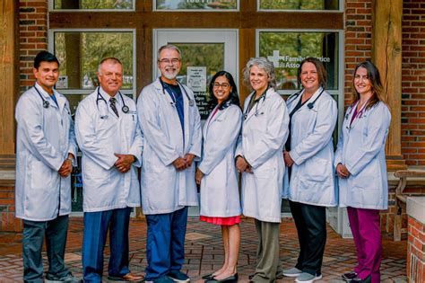 aurora health care family practice doctors
